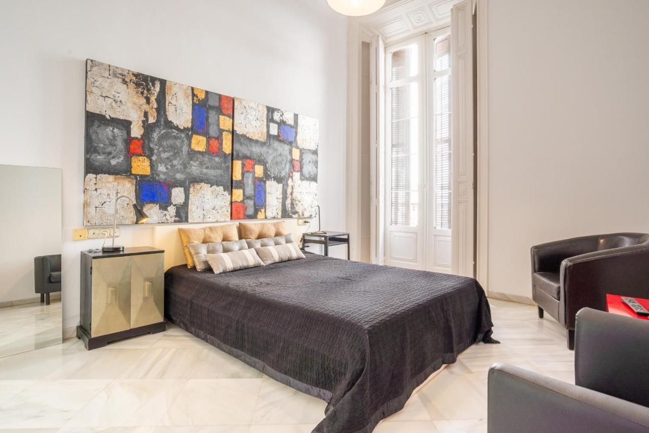 Urbe10 Cister 1 Bedroom Apartment Малага Экстерьер фото