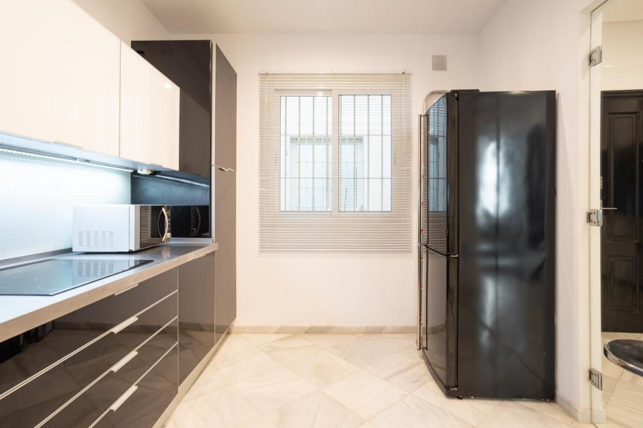Urbe10 Cister 1 Bedroom Apartment Малага Экстерьер фото